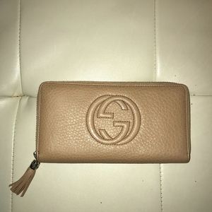 Gucci Soho Zip Around Wallet